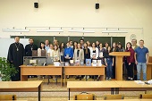 Школьники и студенты познакомились с проектом «Евангелие Достоевского» в центральной городской библиотеке г. Бийска